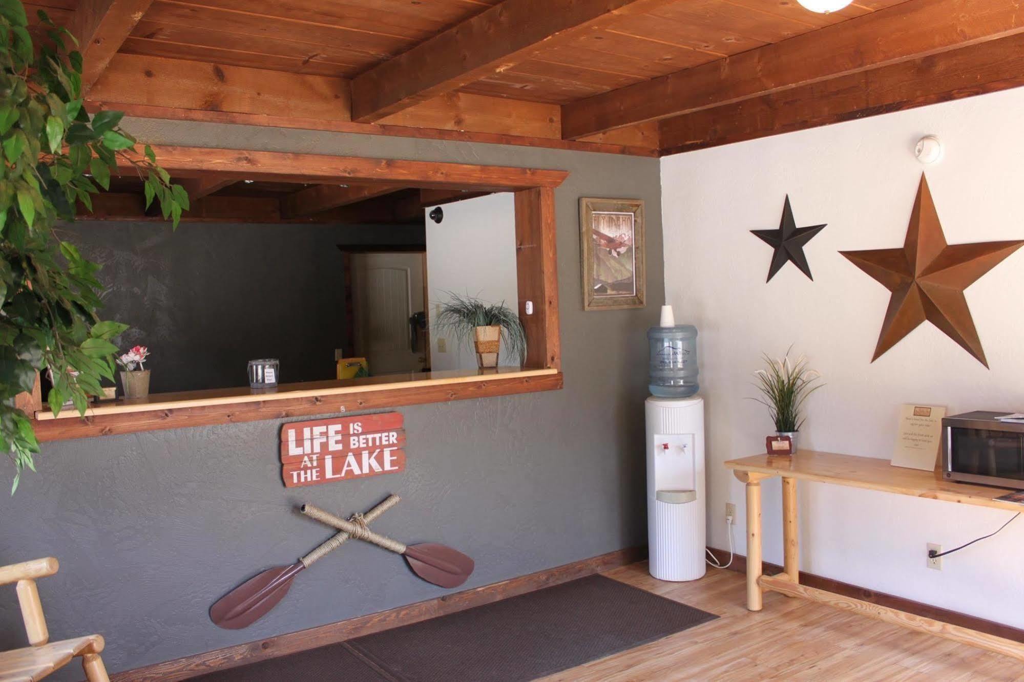 Rustic Inn 麦考尔 外观 照片
